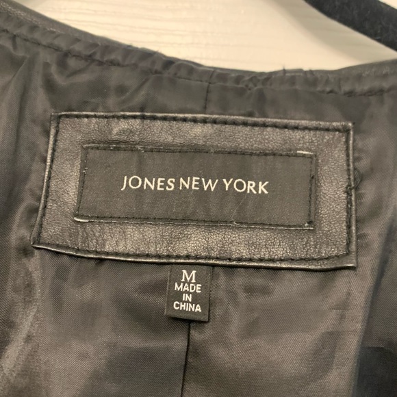 Leather Jacket - Picture 4 of 5